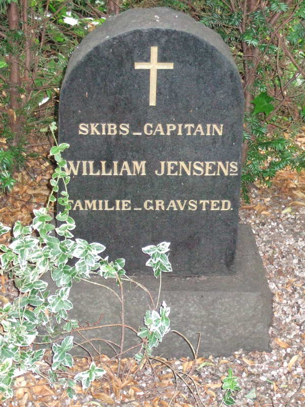 Billede af gravsten p&aring; Holmens Kirkeg&aring;rd