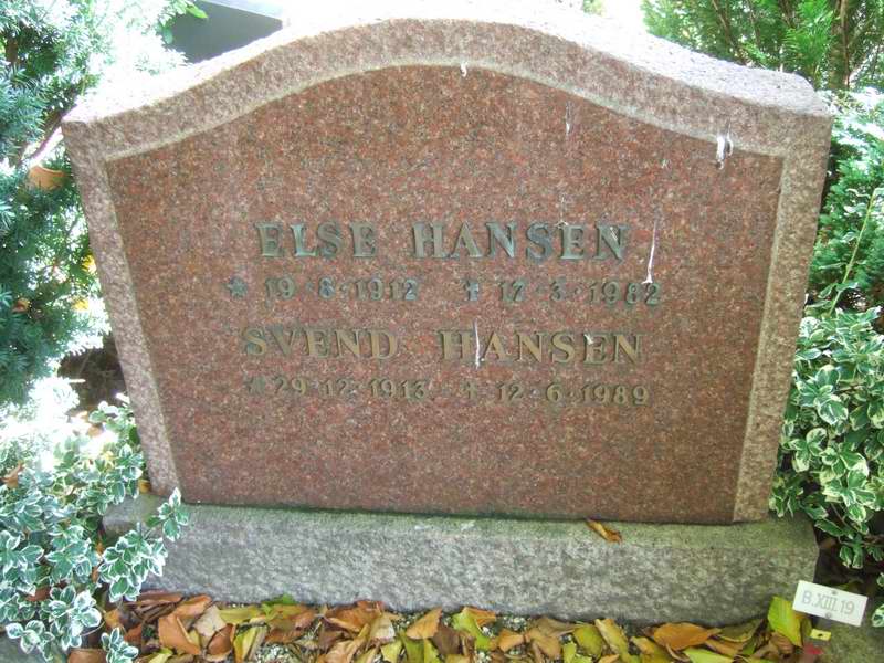 Billede af gravsten p&aring; Holmens Kirkeg&aring;rd