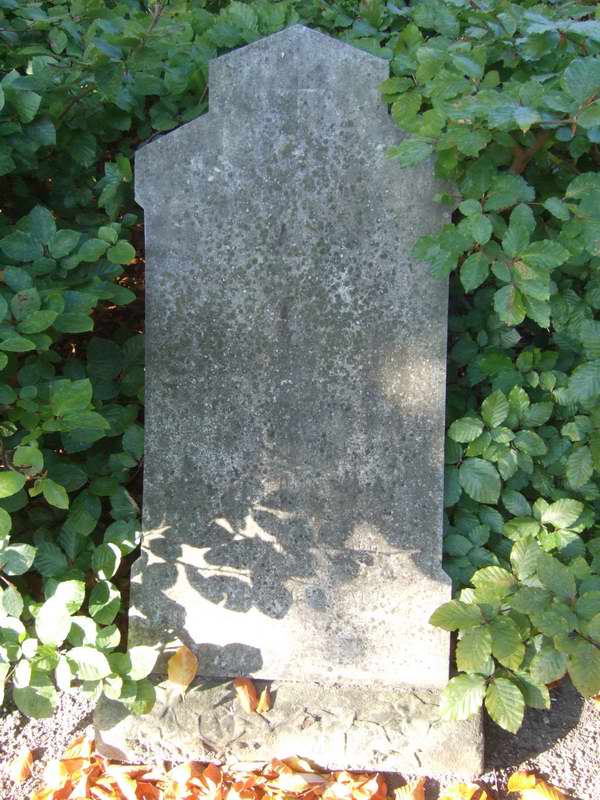 Billede af gravsten p&aring; Holmens Kirkeg&aring;rd