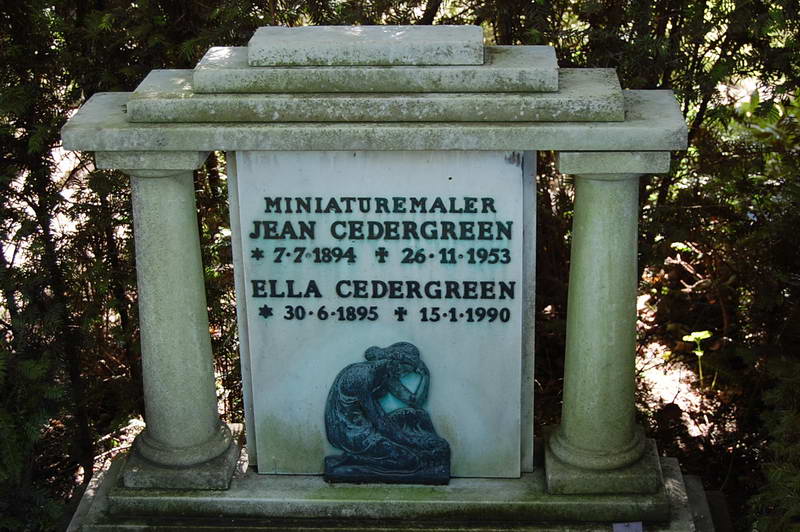 Billede af gravsten p&aring; Holmens Kirkeg&aring;rd