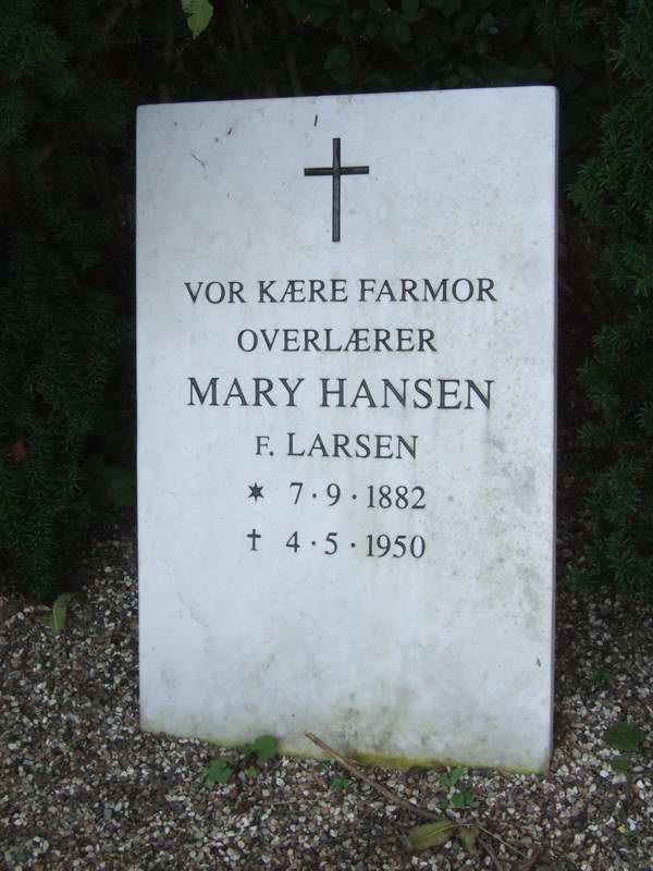 Billede af gravsten p&aring; Holmens Kirkeg&aring;rd