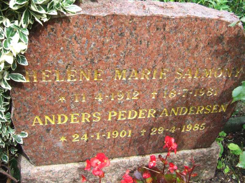 Billede af gravsten på Holmens Kirkegård