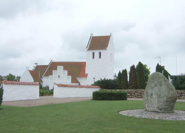 Ulstrup kirke